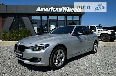 Седан BMW 3 Series 2014 в Черновцах