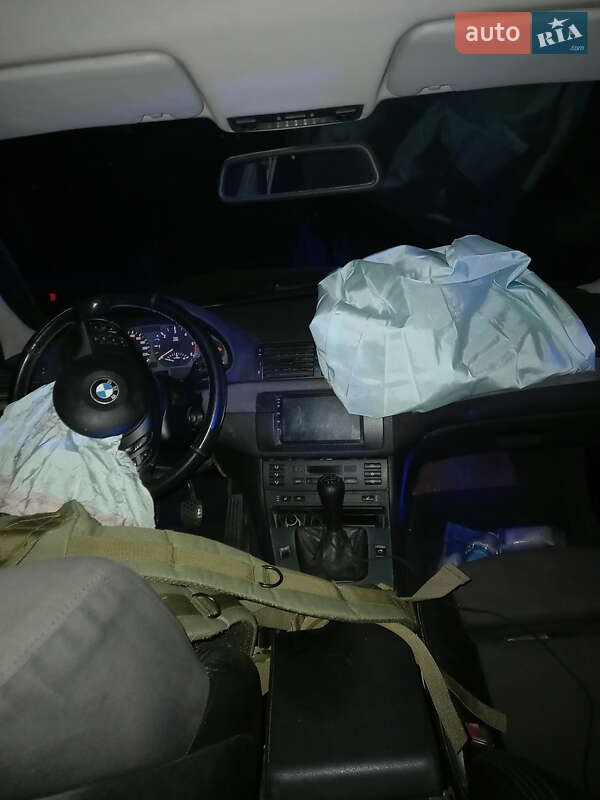 Седан BMW 3 Series 2001 в Києві