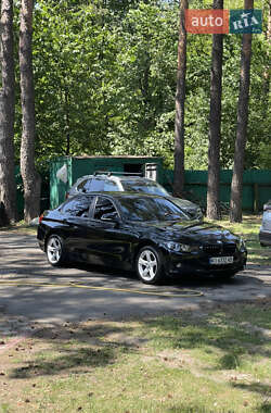 Седан BMW 3 Series 2013 в Киеве