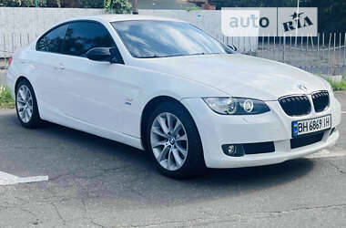 BMW 3 Series 2009