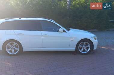 Універсал BMW 3 Series 2009 в Шепетівці