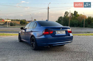 Седан BMW 3 Series 2010 в Кривому Розі