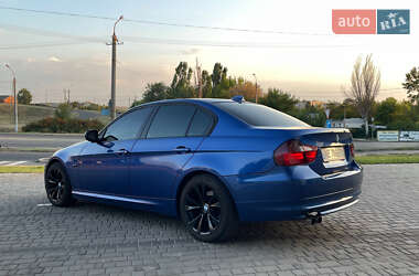 Седан BMW 3 Series 2010 в Кривому Розі