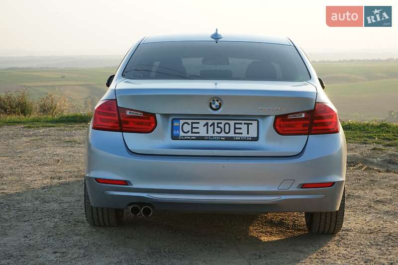 Седан BMW 3 Series 2012 в Черновцах