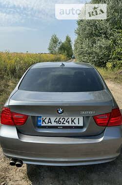 Седан BMW 3 Series 2011 в Броварах