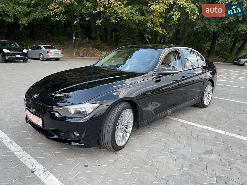 Седан BMW 3 Series 2015 в Тернополе