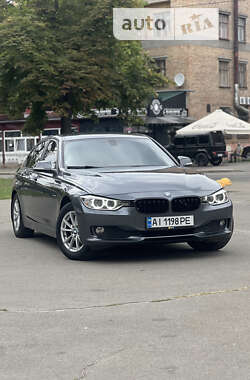 Седан BMW 3 Series 2013 в Киеве