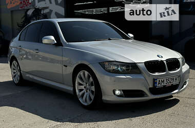 Седан BMW 3 Series 2009 в Житомирі