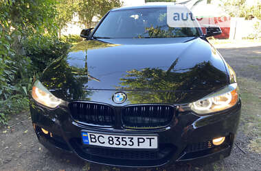 Седан BMW 3 Series 2014 в Черкасах