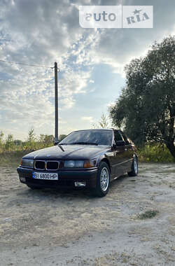 Седан BMW 3 Series 1993 в Шишаки