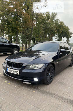 Седан BMW 3 Series 2005 в Киеве