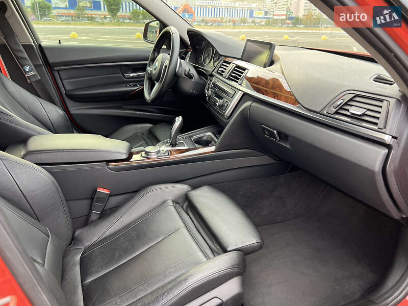 Седан BMW 3 Series 2013 в Киеве