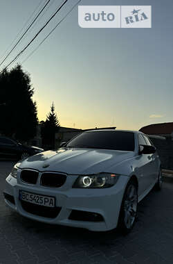 Седан BMW 3 Series 2009 в Львове