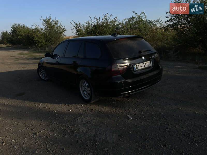 Универсал BMW 3 Series 2005 в Коломые