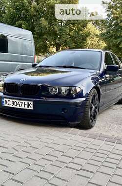 Седан BMW 3 Series 2004 в Нововолынске