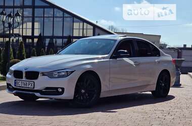 Седан BMW 3 Series 2013 в Стрию