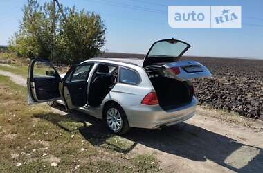 Универсал BMW 3 Series 2010 в Теребовле