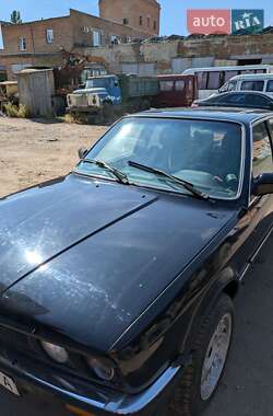 Седан BMW 3 Series 1985 в Полтаві