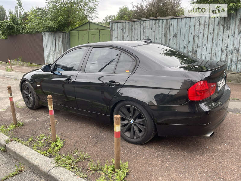 Седан BMW 3 Series 2007 в Києві