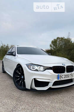 Седан BMW 3 Series 2013 в Львове