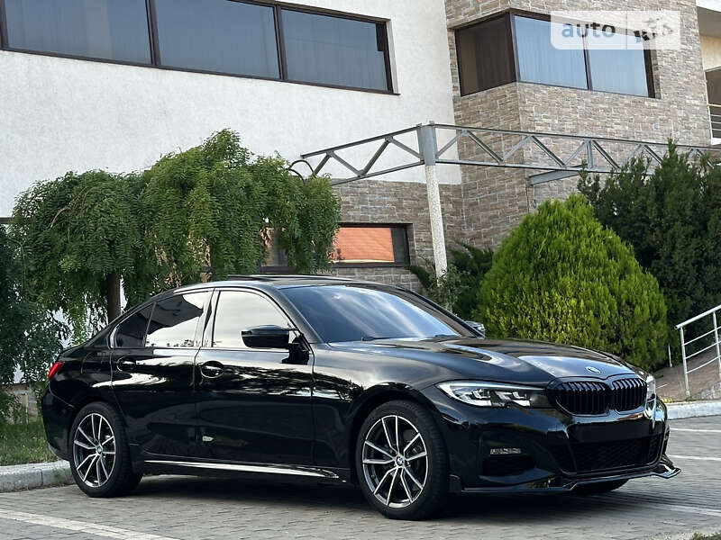 Седан BMW 3 Series 2019 в Одессе