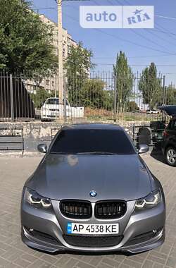 Седан BMW 3 Series 2010 в Запорожье