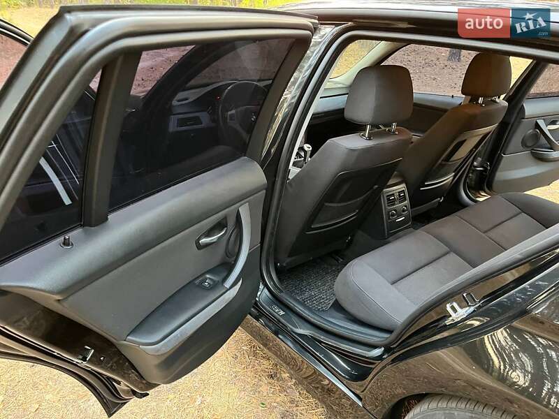 Універсал BMW 3 Series 2006 в Недригайліву