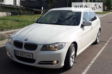 Седан BMW 3 Series 2011 в Рівному