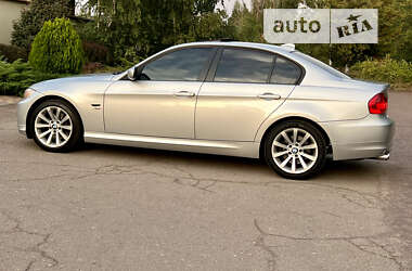 Седан BMW 3 Series 2011 в Дніпрі