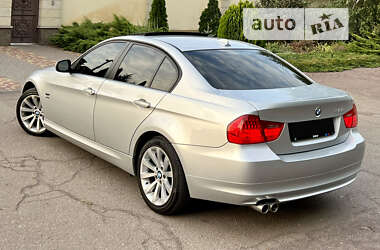 Седан BMW 3 Series 2011 в Дніпрі