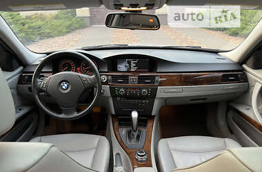 Седан BMW 3 Series 2011 в Дніпрі