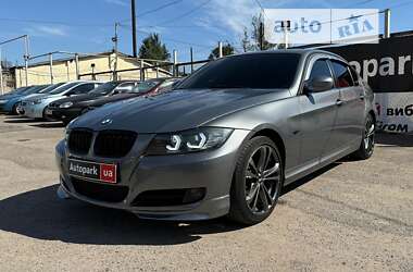 Седан BMW 3 Series 2010 в Запорожье