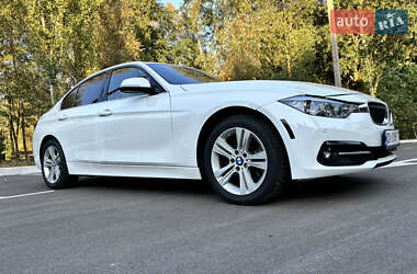 Седан BMW 3 Series 2017 в Киеве