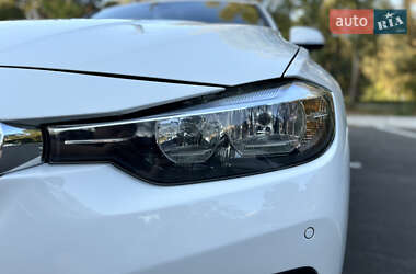 Седан BMW 3 Series 2017 в Киеве