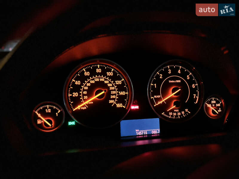 Седан BMW 3 Series 2017 в Киеве