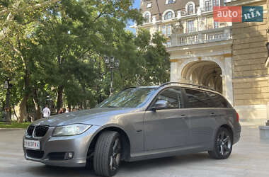Универсал BMW 3 Series 2009 в 