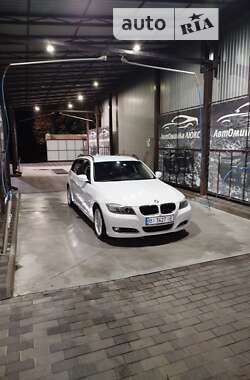 Универсал BMW 3 Series 2009 в Лубнах