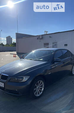 Седан BMW 3 Series 2006 в Киеве