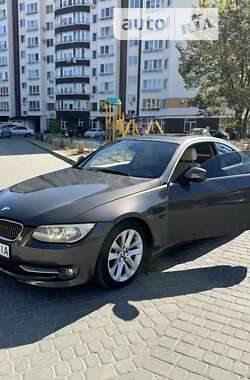 BMW 3 Series 2011