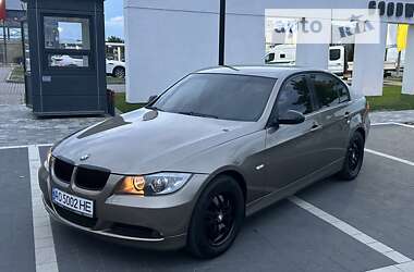 Седан BMW 3 Series 2006 в Мукачево