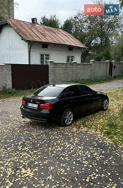Седан BMW 3 Series 2011 в 