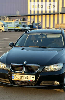 Універсал BMW 3 Series 2008 в Рівному