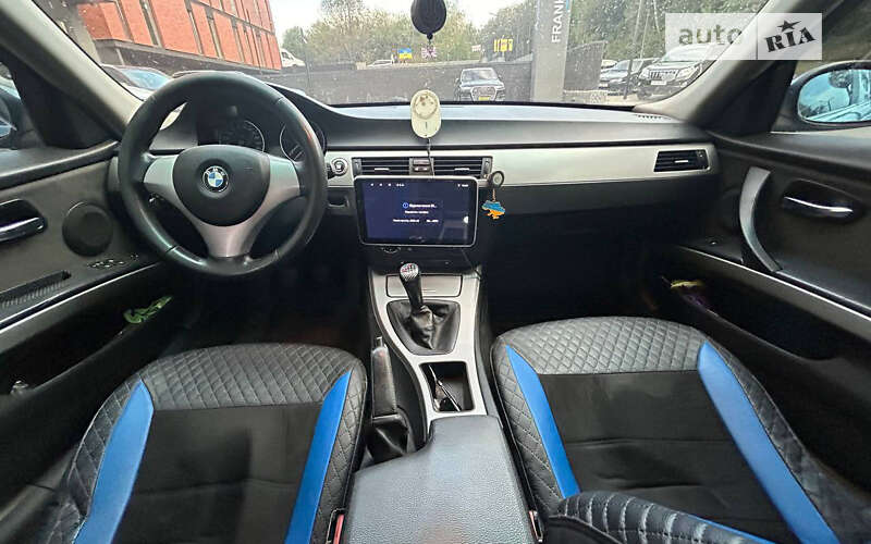Седан BMW 3 Series 2006 в Черновцах