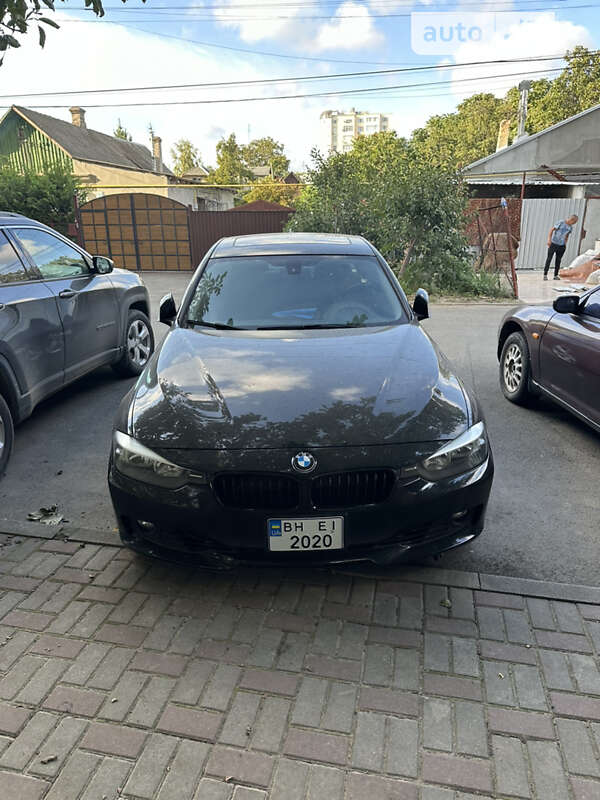 Седан BMW 3 Series 2013 в Одесі