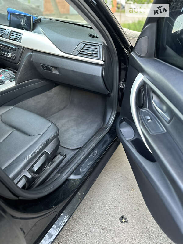 Седан BMW 3 Series 2013 в Одесі
