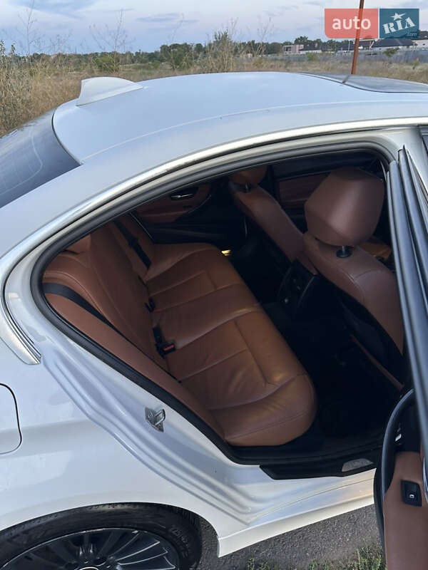Седан BMW 3 Series 2012 в Одесі