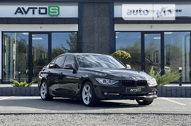 Седан BMW 3 Series 2013 в Ужгороді