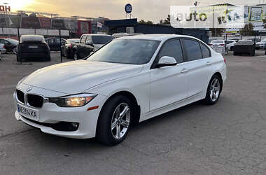 Седан BMW 3 Series 2014 в Киеве