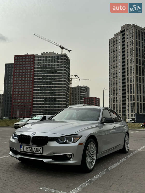 BMW 3 Series 2012