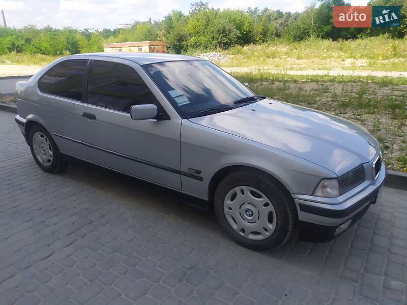 Купе BMW 3 Series 1996 в 